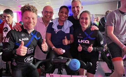 Samen trappen voor een glimlach tijdens Ride 4 Value!